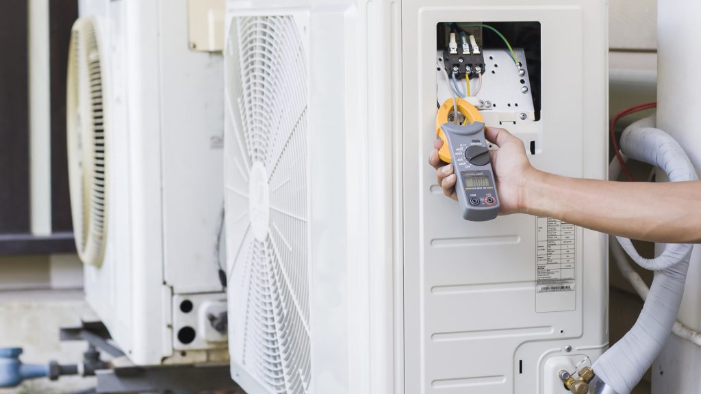 HVAC preventive heat pump maintenance